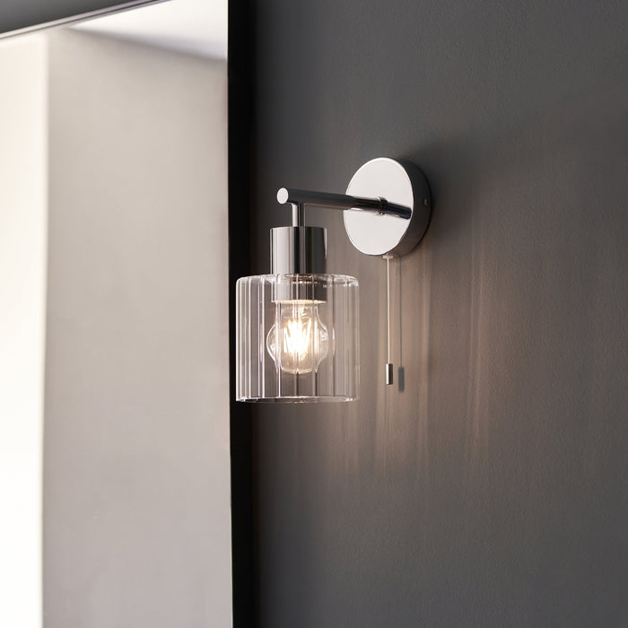 Endon 95510 Bathroom 1 Light Wall Light Chrome Plate & Clear Ribbed Glass